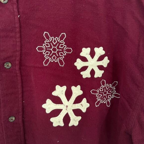 NWOT Lighthouse Apparel Dark Red Snowflake Button Down Top Size XL - Picture 3 of 8